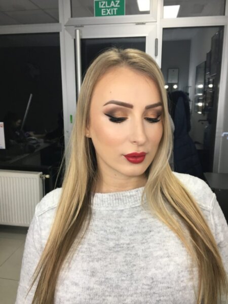 Iveta Macerak - šminkano u Novom Sadu